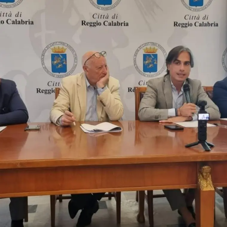 A Reggio Calabria al via il programma Strada facendo, il sindaco: «20 milioni per il rifacimento di arterie e sottoservizi»