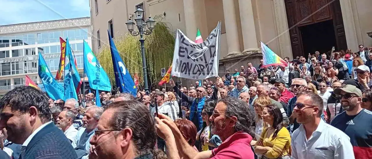 Per i 4mila tirocinanti calabresi nessuna fumata bianca: ennesima proroga di un anno e senza copertura finanziaria