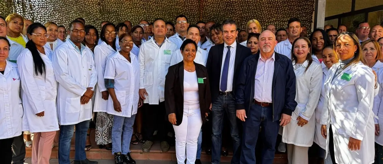 Sanità, rinnovato\u00A0al 31 dicembre 2027 l’accordo tra la Regione Calabria e i medici cubani\n