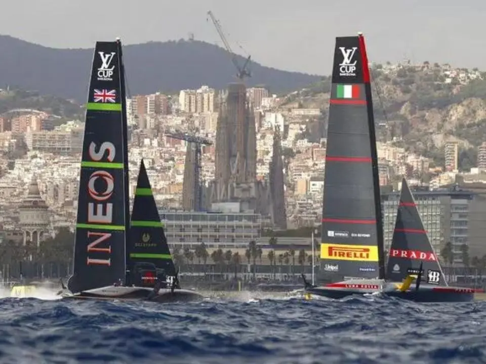 Louis Vuitton Cup, a Luna Rossa non riesce il miracolo: Ineos Britannia vince l’undicesimo match race e conquista il titolo
