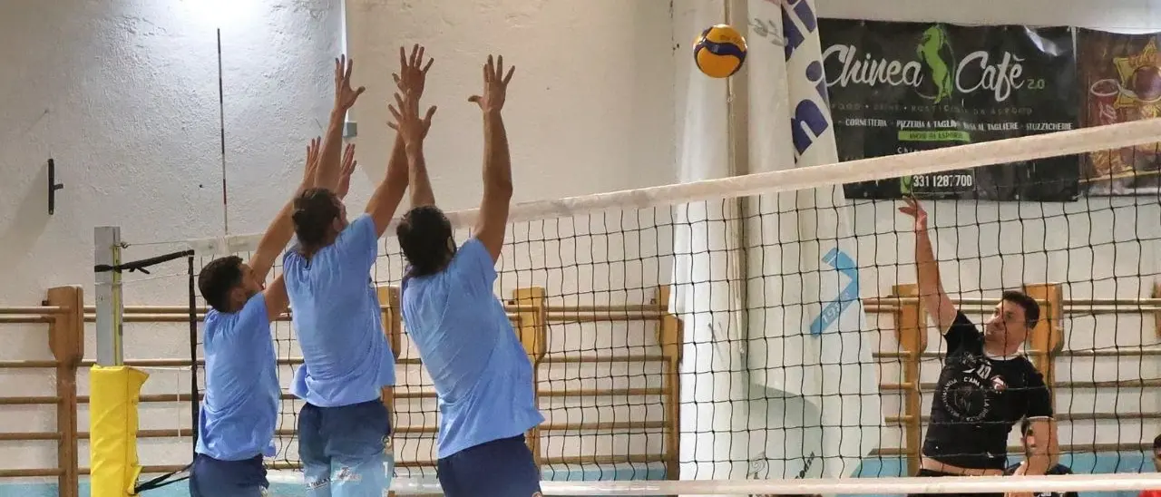 Volley, la Bisignano Group aumenta il rodaggio: sconfitta anche la Spes Praia in amichevole