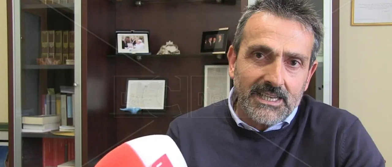 Scioglimento dei Comuni, per l’ex sindaco di Tropea è “Autonomia differenziata”: «Due pesi e due misure tra Nord e Sud»