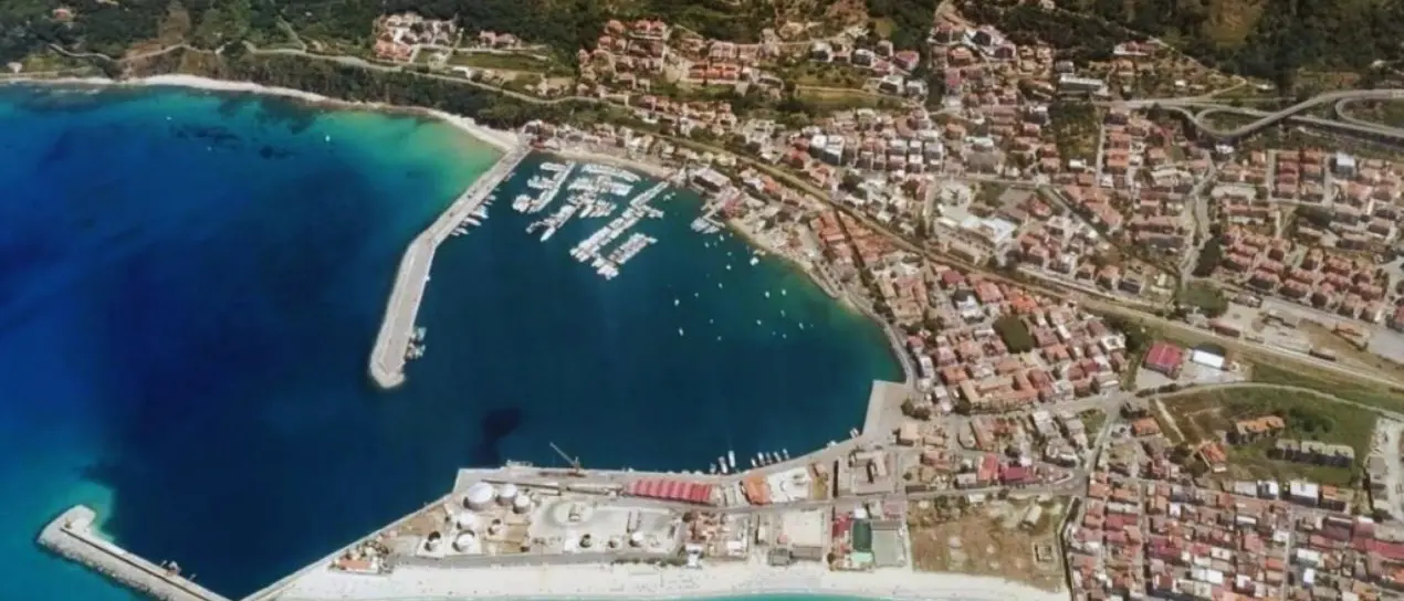 Vibo si candida a sostituire Corigliano Rossano, il sindaco Romeo a Baker Hughes: «Investite qui i vostri 60 milioni»