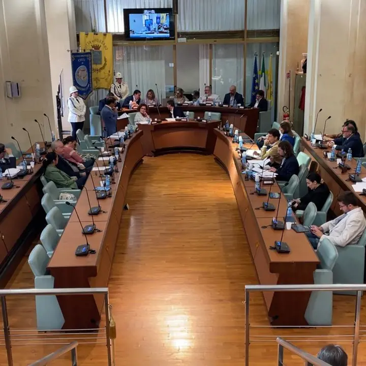 Caso Baker Hughes a Corigliano Rossano, Consiglio comunale il 24 ottobre