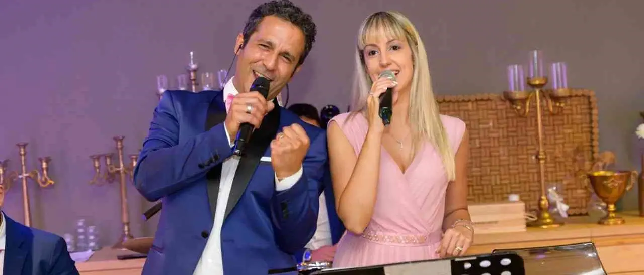 Celestino, un artista poliedrico: cantante, presentatore e showman completo. E grande esperto di eventi e matrimoni