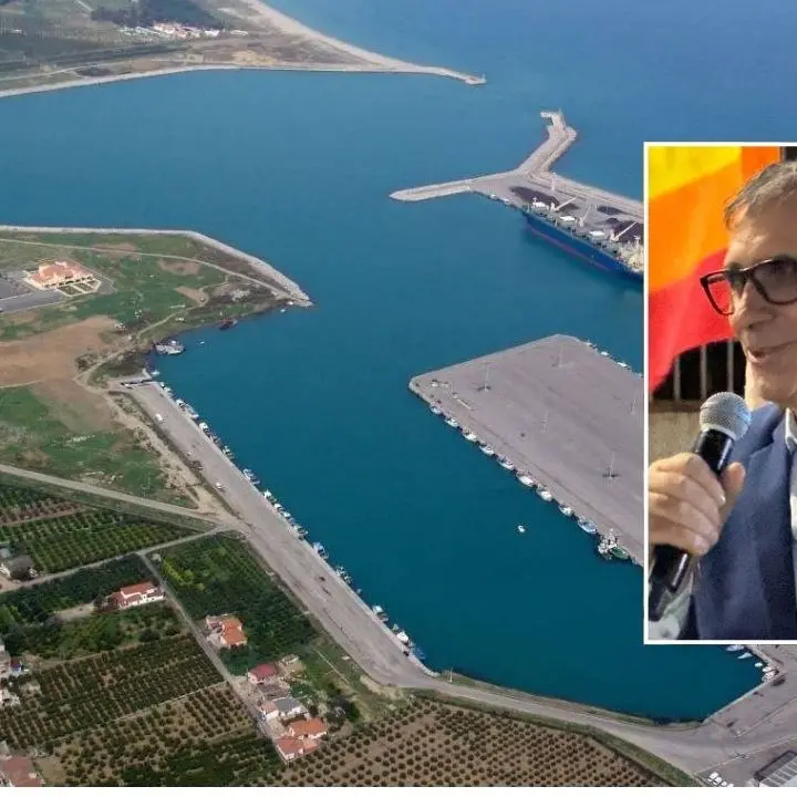No di Baker Hughes, Campana (Avs) contro Agostinelli: «Autorità portuale responsabile, per Corigliano Rossano meglio Taranto»