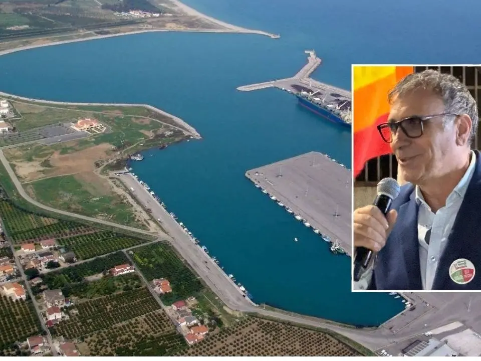 No di Baker Hughes, Campana (Avs) contro Agostinelli: «Autorità portuale responsabile, per Corigliano Rossano meglio Taranto»