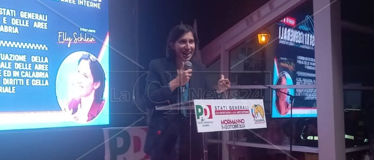 Autonomia differenziata, Elly Schlein a Mormanno: «Se il centrodestra si ravvede lo verificheremo con chi sosterrà il referendum»