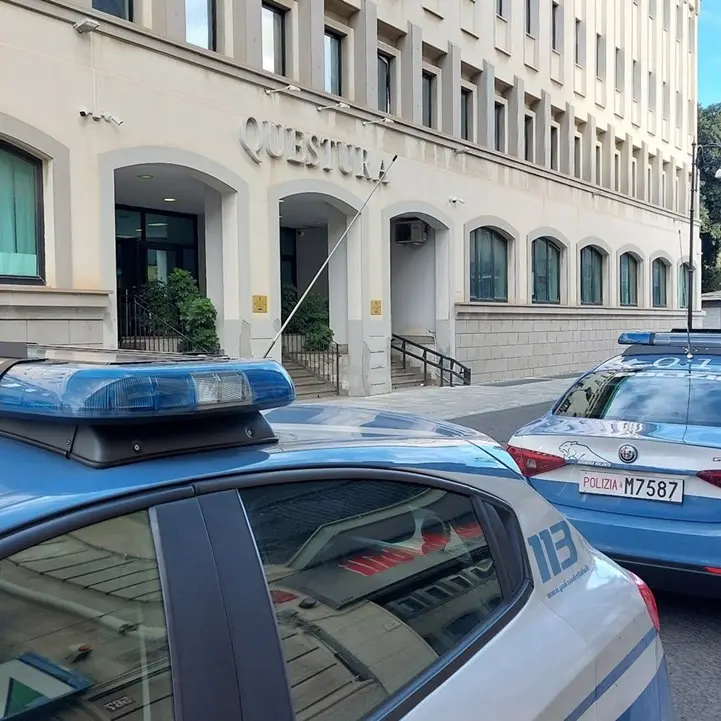 Rubano una borsa e si danno alla fuga: arrestati a Reggio tre pluripregiudicati