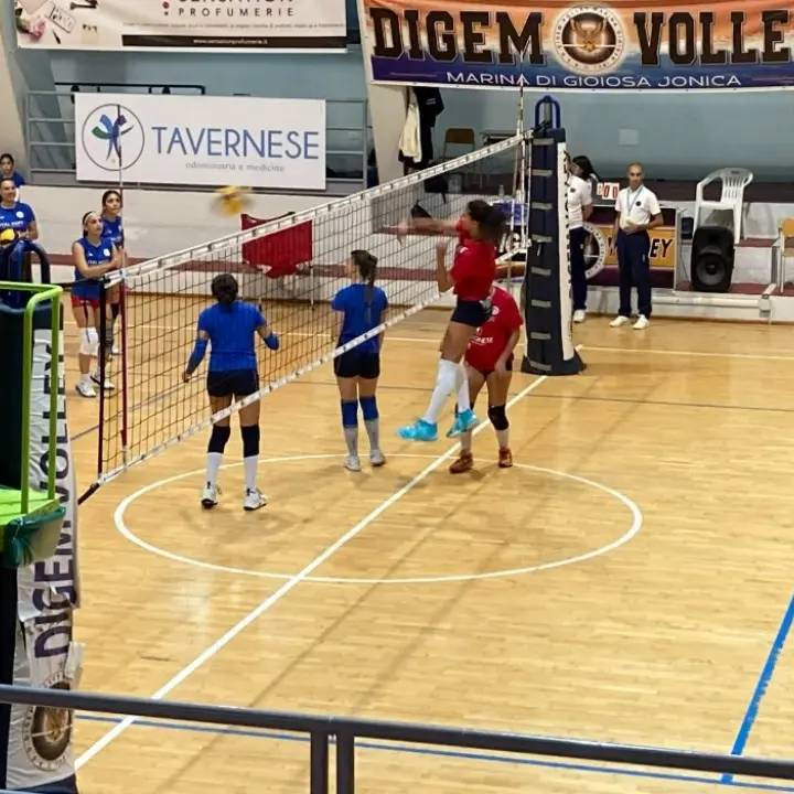 Volley, sconfitta che brucia per la Digem Tavernese che cade contro la Ital Soft Gioia Tauro