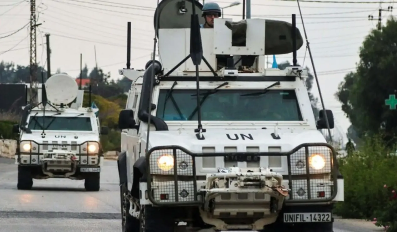 Attacchi alle basi Unifil in Libano, 34 Paesi chiedono la protezione dei caschi blu