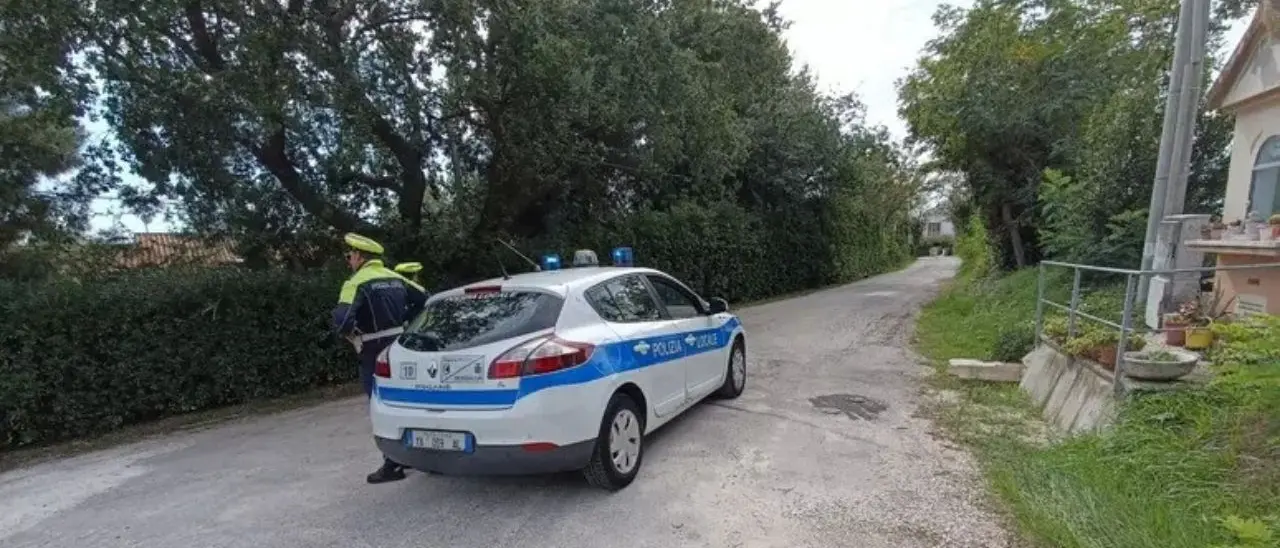 Senigallia, il 15enne si è suicidato perché subiva bullismo: oggi i genitori dovevano incontrare la dirigente