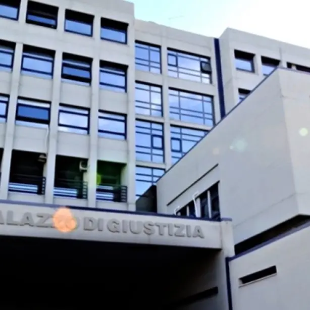 <p>Diamante, assessora <span style=\"color:hsl(0, 75%, 60%);\">Presta </span>a giudizio per diffamazione aggravata: udienza fissata al 1° febbraio 2027</p>