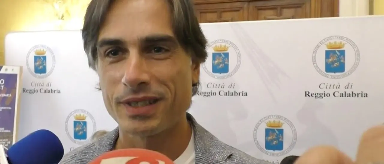 Abrogato l’abuso d’ufficio, il sindaco di Reggio Calabria Falcomatà assolto nel processo Miramare bis