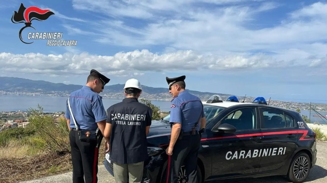 Reggio Calabria, controlli a tappeto nei cantieri edili: denunce e sanzioni