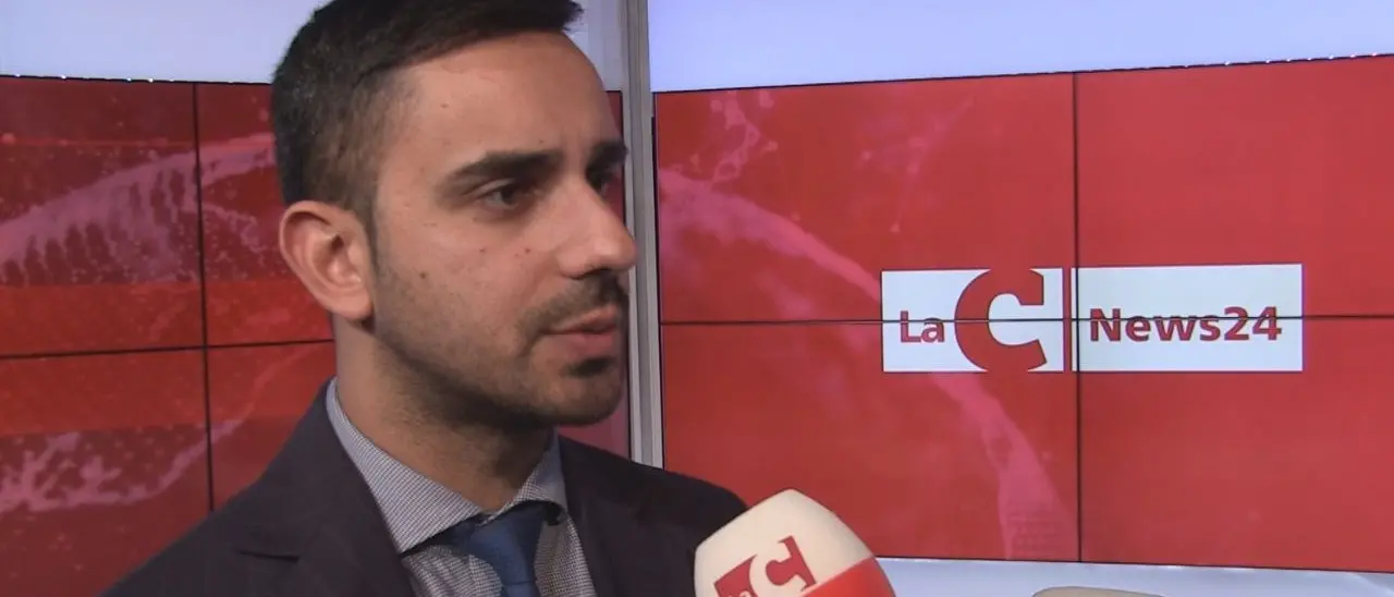 Sanitari imboscati, Tavernise chiede l’intervento del difensore civico: «L’Asp di Cosenza nega gli accessi agli atti»\n