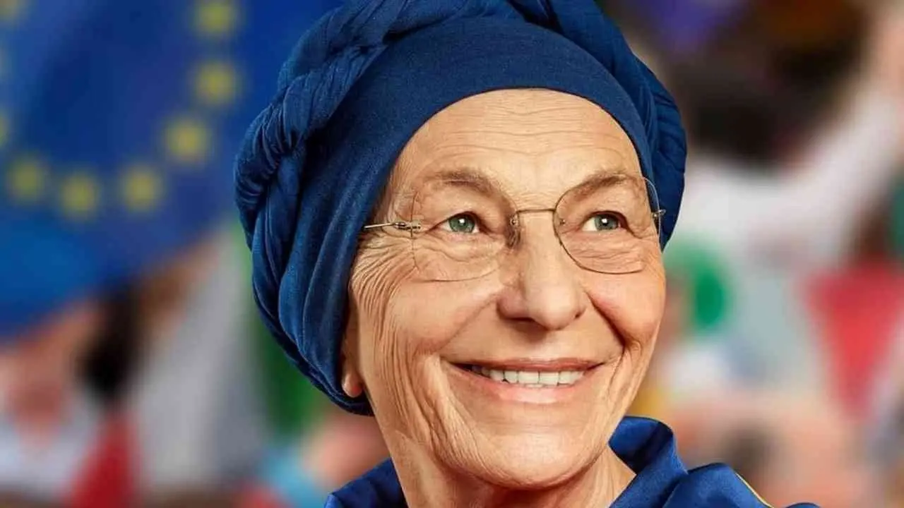 Emma Bonino ricoverata da ieri per problemi respiratori. I medici: «Ora sta meglio, risponde bene alle cure»