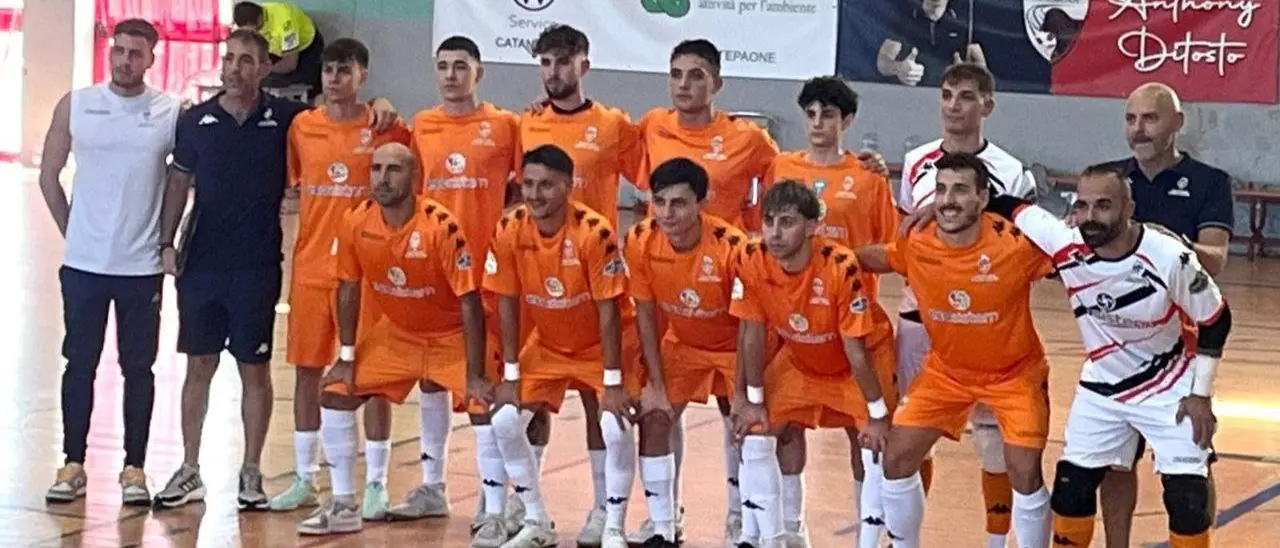 Serie A2 Futsal, esordio casalingo per l’Ecosistem Lamezia: sabato al PalaSparti arriva il Castellana