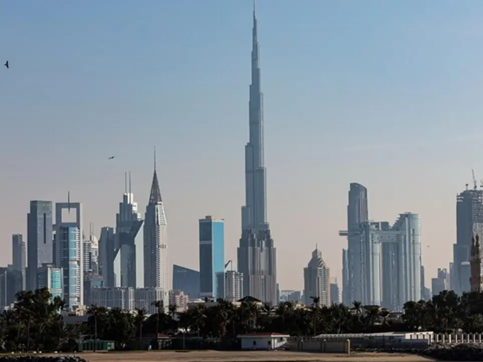 Dubai e Abu Dhabi, dal deserto al futuro: così il Golfo ridisegna gli equilibri globali