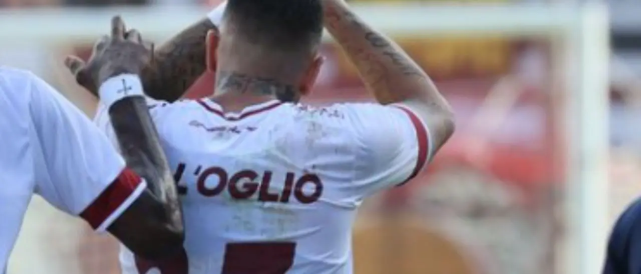 Reggina-Licata, gli amaranto faticano ma vincono di misura: decisiva una punizione (deviata) di Dall’Oglio