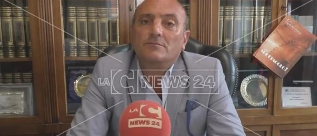 Assegnazione della piscina olimpionica a Crotone: assolti ex sindaco e assessori, condannati due ex dirigenti comunali