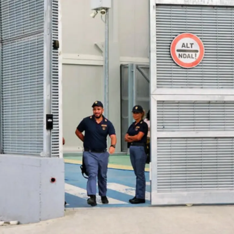 Migranti, quali sono i Paesi sicuri e cosa cambia con il nuovo decreto approvato dal Governo