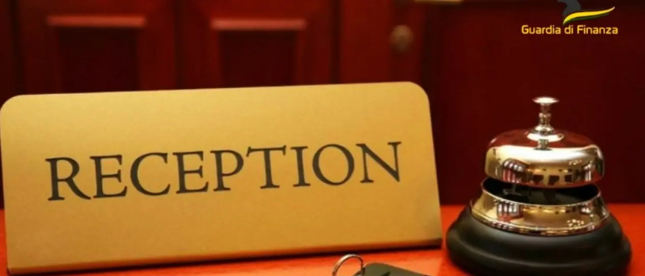 Nel Cosentino scoperti 16 lavoratori in nero impiegati in un hotel e un negozio: piogge di multe