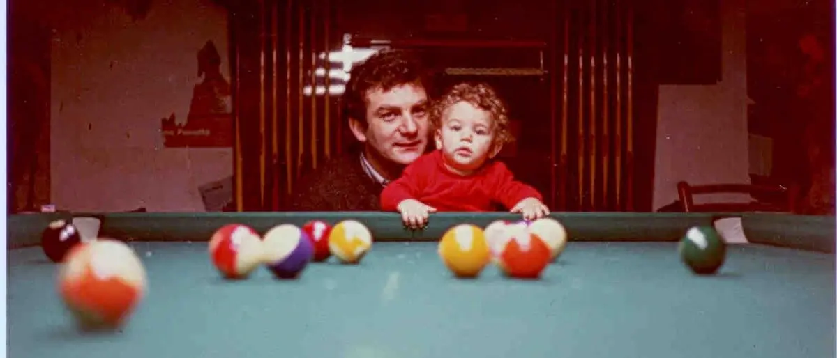 A Locri l’agguato mortale (e impunito) a Peppe Tizian il 23 ottobre 1989, il figlio Giovanni: «Vive nelle storie che racconto ai miei bambini»