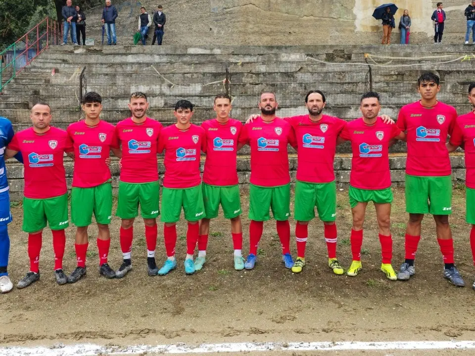 Prima Categoria, la Themesen sogna in grande: un paese intero sostiene la squadra in vetta alla classifica