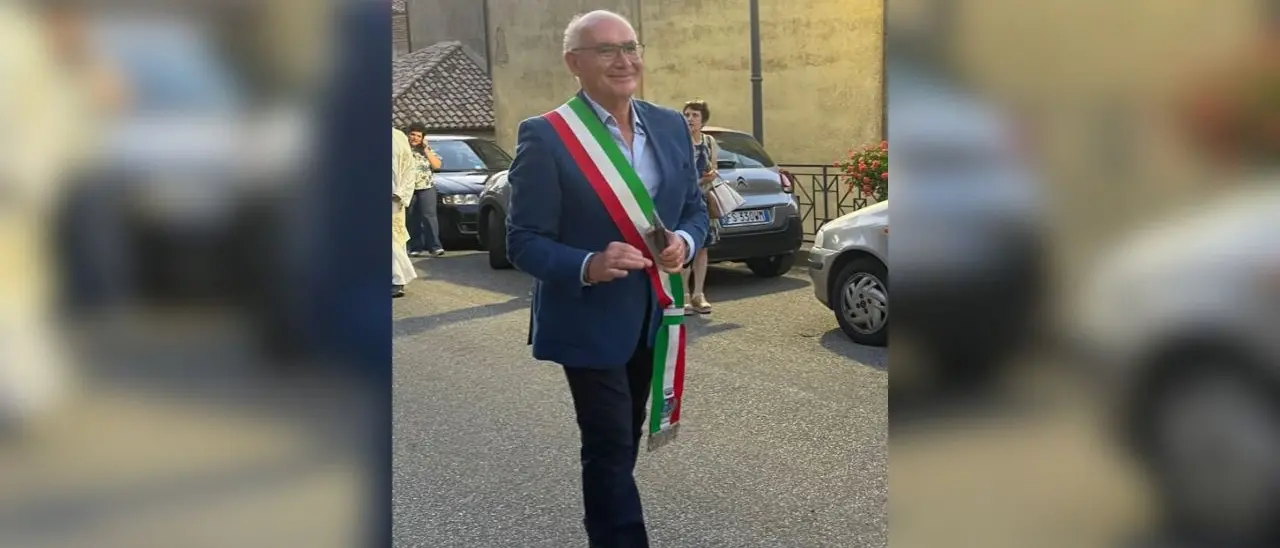 È morto il sindaco di Jacurso Ferdinando Serratore: «Ha messo sempre gli altri prima di se stesso»