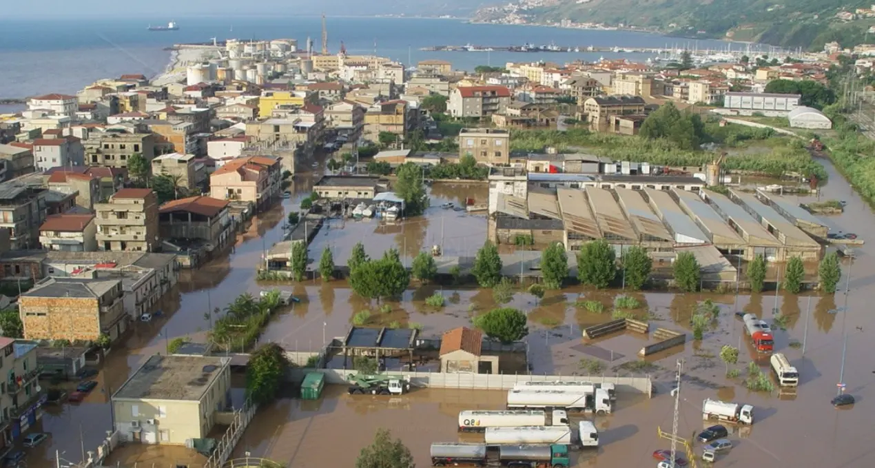 Alluvione di Vibo del 2006, il legale delle vittime in Corte d’Appello: «Imputati da condannare al risarcimento dei danni»