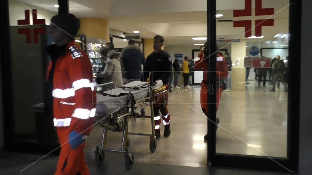 Chiusa (dopo 3 anni) la trattativa per le indennità di Pronto soccorso: 56 centesimi all’ora a chi lavora in trincea\n
