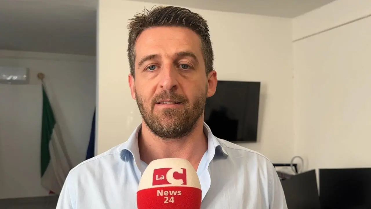 Alta velocità cancellata, Stasi: «L’ho detto oltre un anno, Occhiuto prima negava e oggi scappa»\n