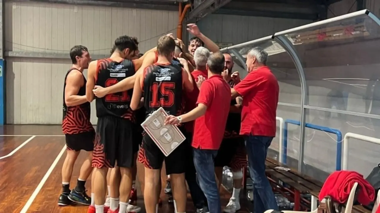 Basket, la Sintegra Rende trionfa in casa dell’Antoniana: i ragazzi di coach Carbone vincono 84-71