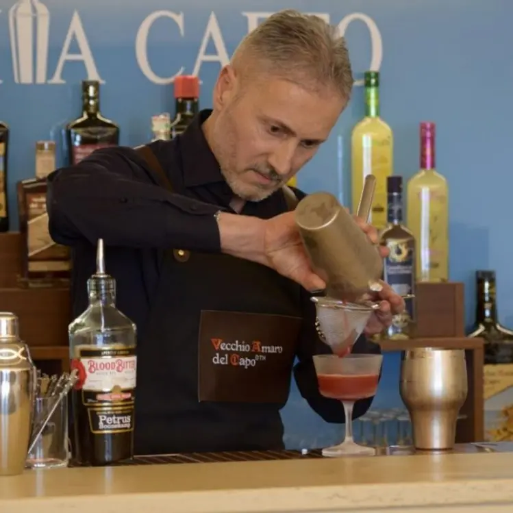 Limbadi, la distilleria Caffo pronta a ospitare la gara “BarTales cocktail competition”