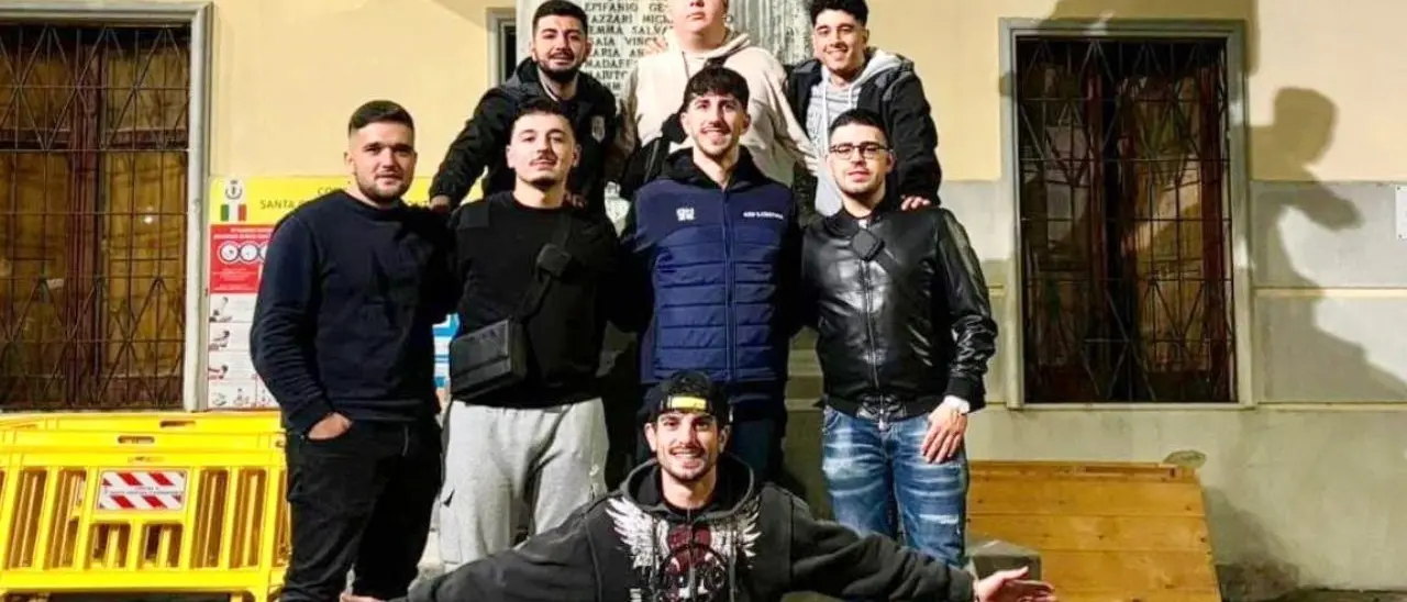 Santa Cristina d’Aspromonte, al via la sagra della castagna organizzata dall’ex concorrente del Grande Fratello Garibaldi