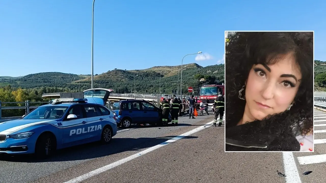 Tragico incidente sulla statale 106 nel Catanzarese: morta una giovane mamma, ci sono anche due feriti gravi