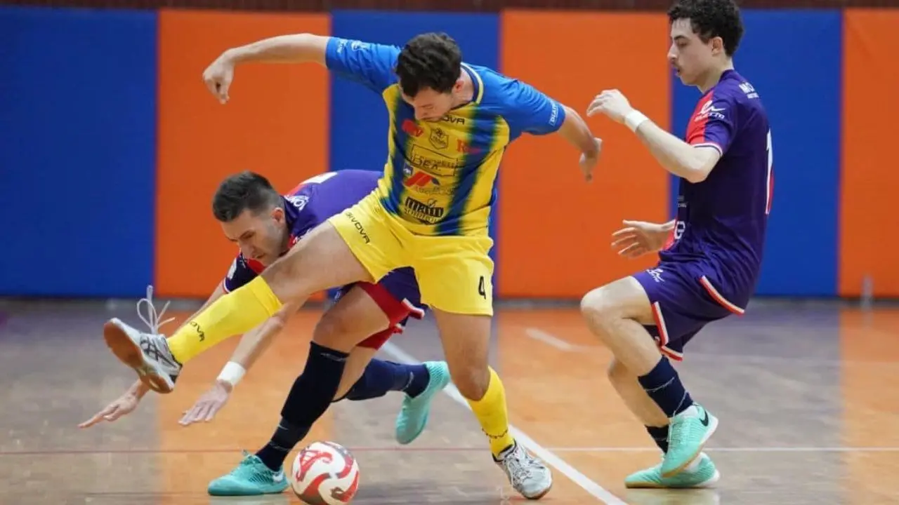 Serie A2 Élite di futsal, la Futura sfiora l’impresa in trasferta: reggini sconfitti 4-3 dal Cus Molise