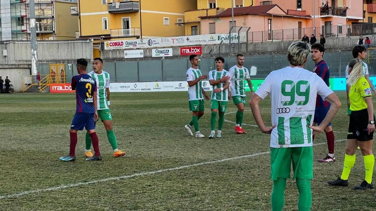 Eccellenza, Vigor Lamezia-Brancaleone 2-0: la capolista vince ancora e (al momento) fa il vuoto