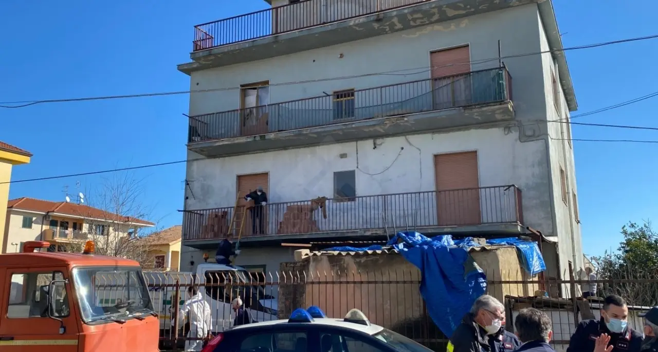 Corigliano Rossano, a Schiavonea torna l’occupazione migrante e cresce l’appello per soluzioni strutturate