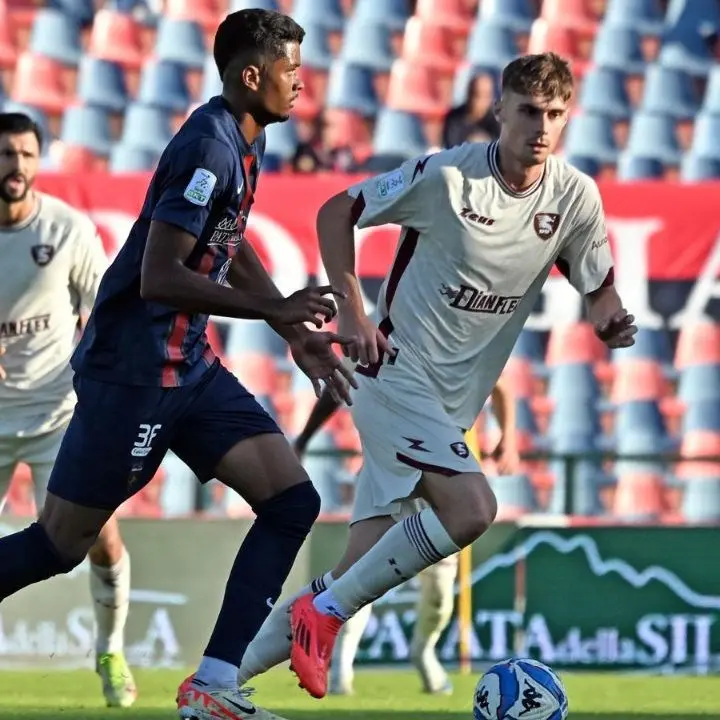 Cosenza, pari e patta con la Salernitana. Florenzi illude i rossoblù, Verdi recupera dal dischetto: 1-1