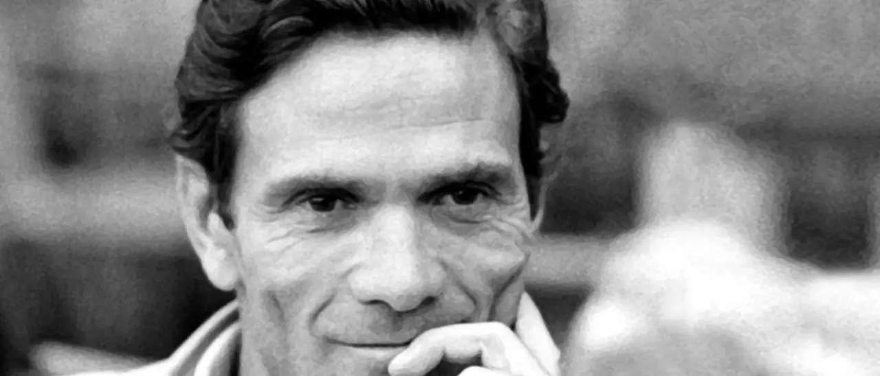 Pier Paolo Pasolini e il suo rapporto con la Calabria: «Qui profumano zagare e limoni, liquirizia e papiri... vorrei viverci e morirci»