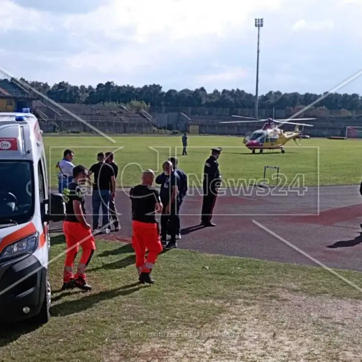 Grave incidente in motocross a Gioia Tauro, giovane trasportato in elisoccorso al Gom di Reggio
