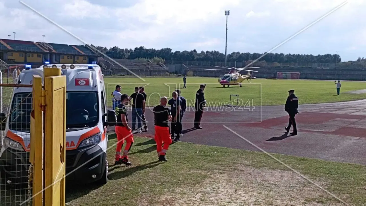 Grave incidente in motocross a Gioia Tauro, giovane trasportato in elisoccorso al Gom di Reggio