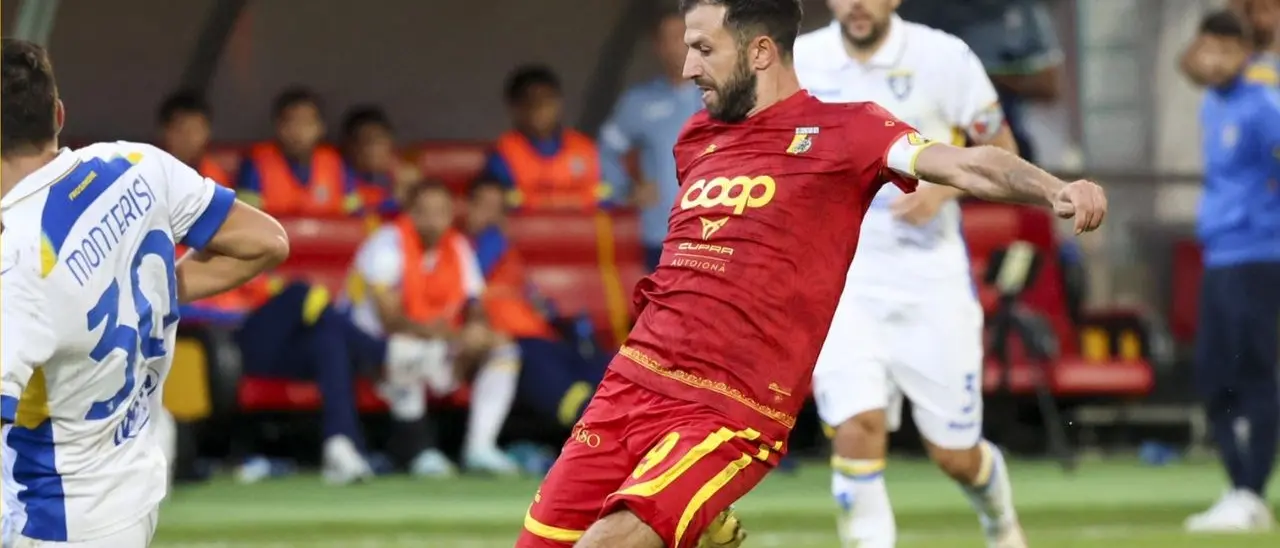 Catanzaro-Frosinone, un pareggio che sta stretto alle Aquile: risultato finale 0 a 0