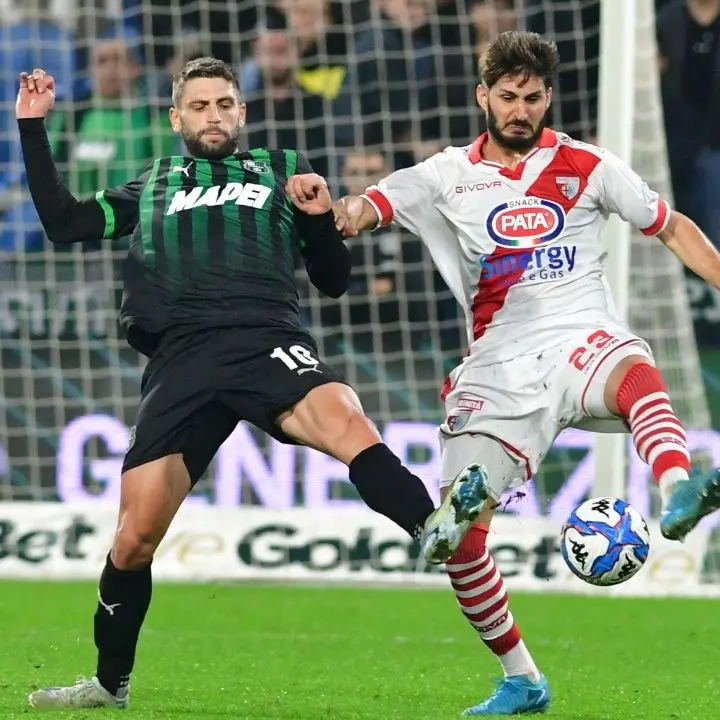 Serie B, il Pisa riprende la marcia in testa. Berardi lancia il Sassuolo, due pareggi per le calabresi