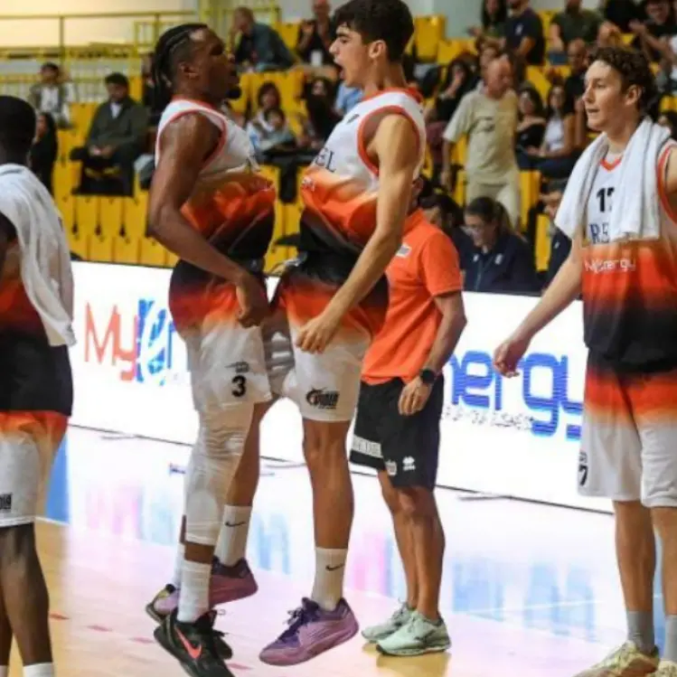 Basket, Viola sette bellezze chi ti ferma più? In Serie B, colpo esterno del Catanzaro\n