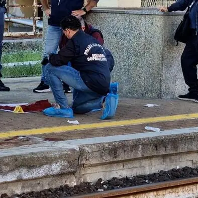 Genova, capotreno accoltellato: al via lo sciopero nazionale di 8 ore\n