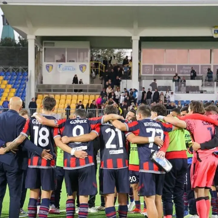 Tonfo Avellino, si rialza il Benevento. Il Crotone rallenta il Cerignola: il punto