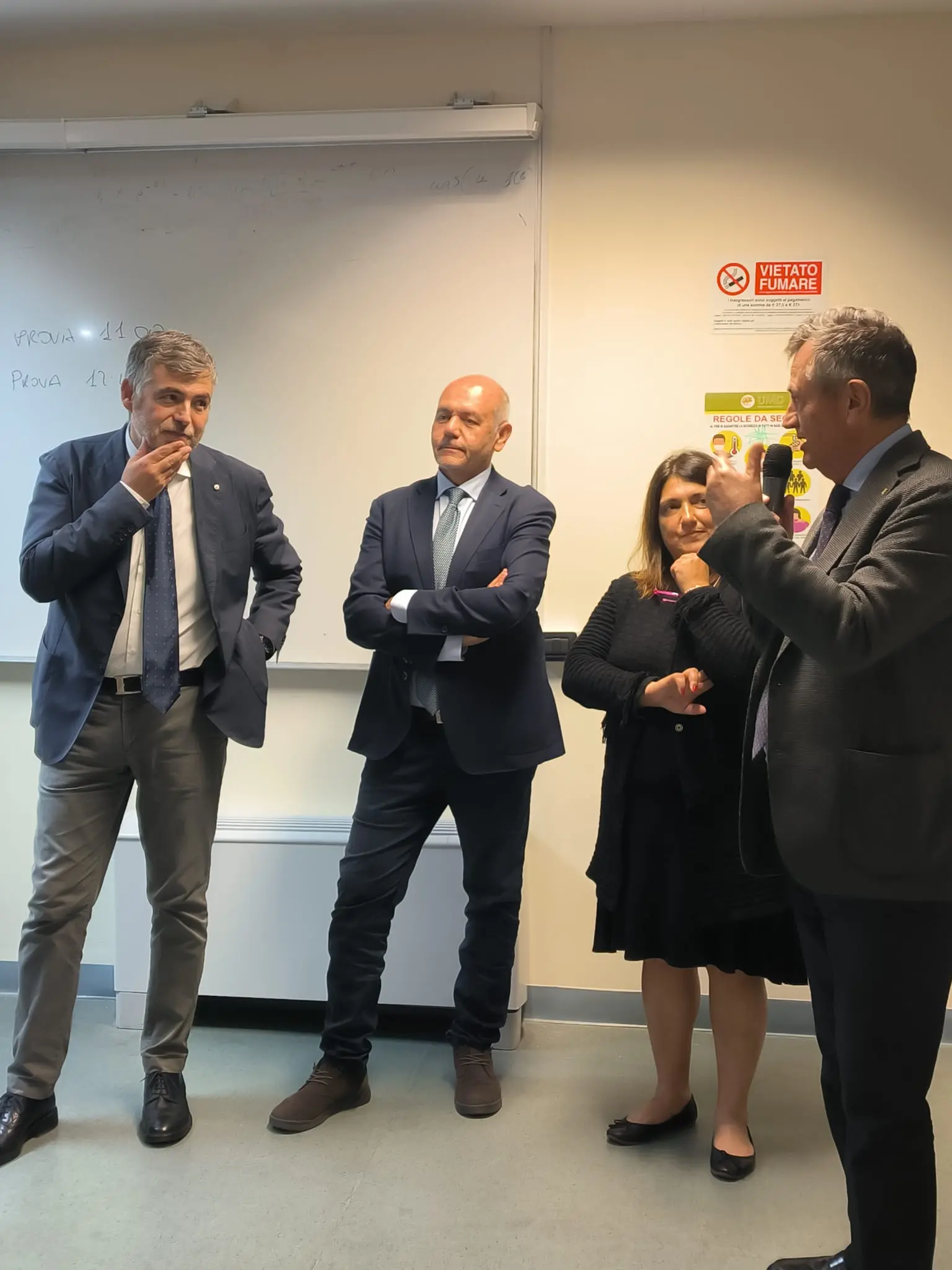 Presentata la nuova Cardiologia della Umg-Dulbecco di Catanzaro, il direttore Torella: «Puntiamo su identità, ricerca, innovazione, assistenza e organizzazione interna»\n
